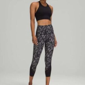 Lululemon Wunder Under Scalloped hem roll down high rise Crop legging size 6